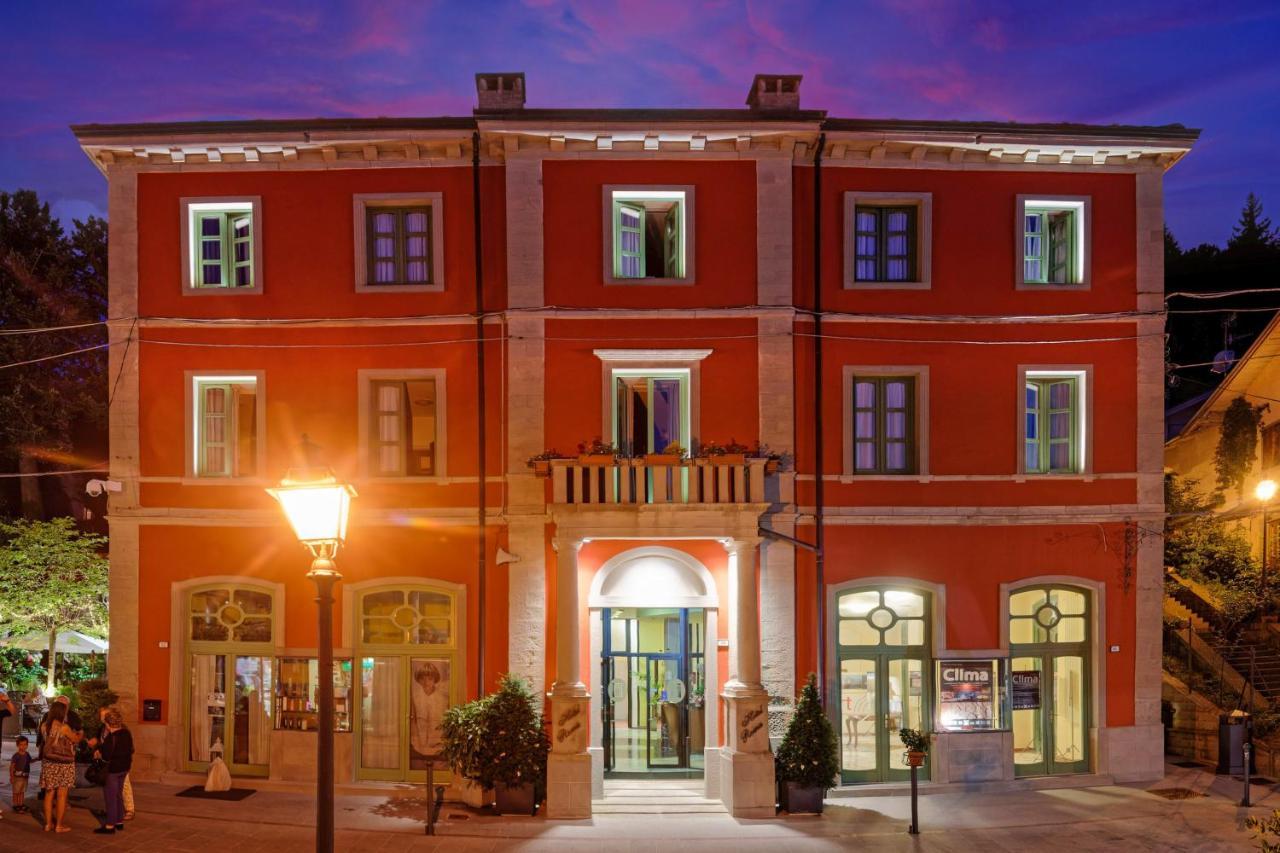 Hotel Roma Sestola Esterno foto