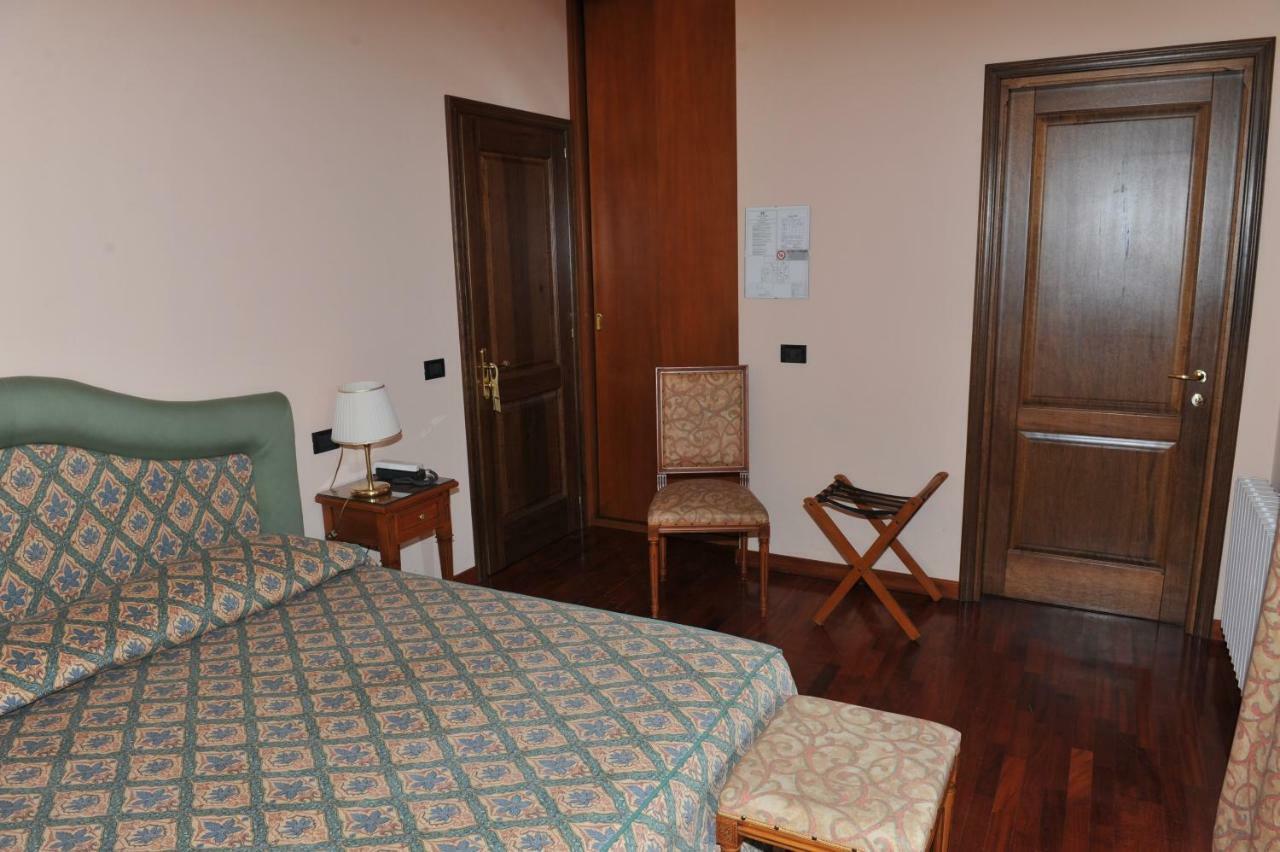 Hotel Roma Sestola Camera foto